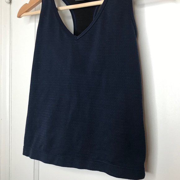 Nike Navy Women Vneck Tank Top Size Medium - Picture 4 of 10